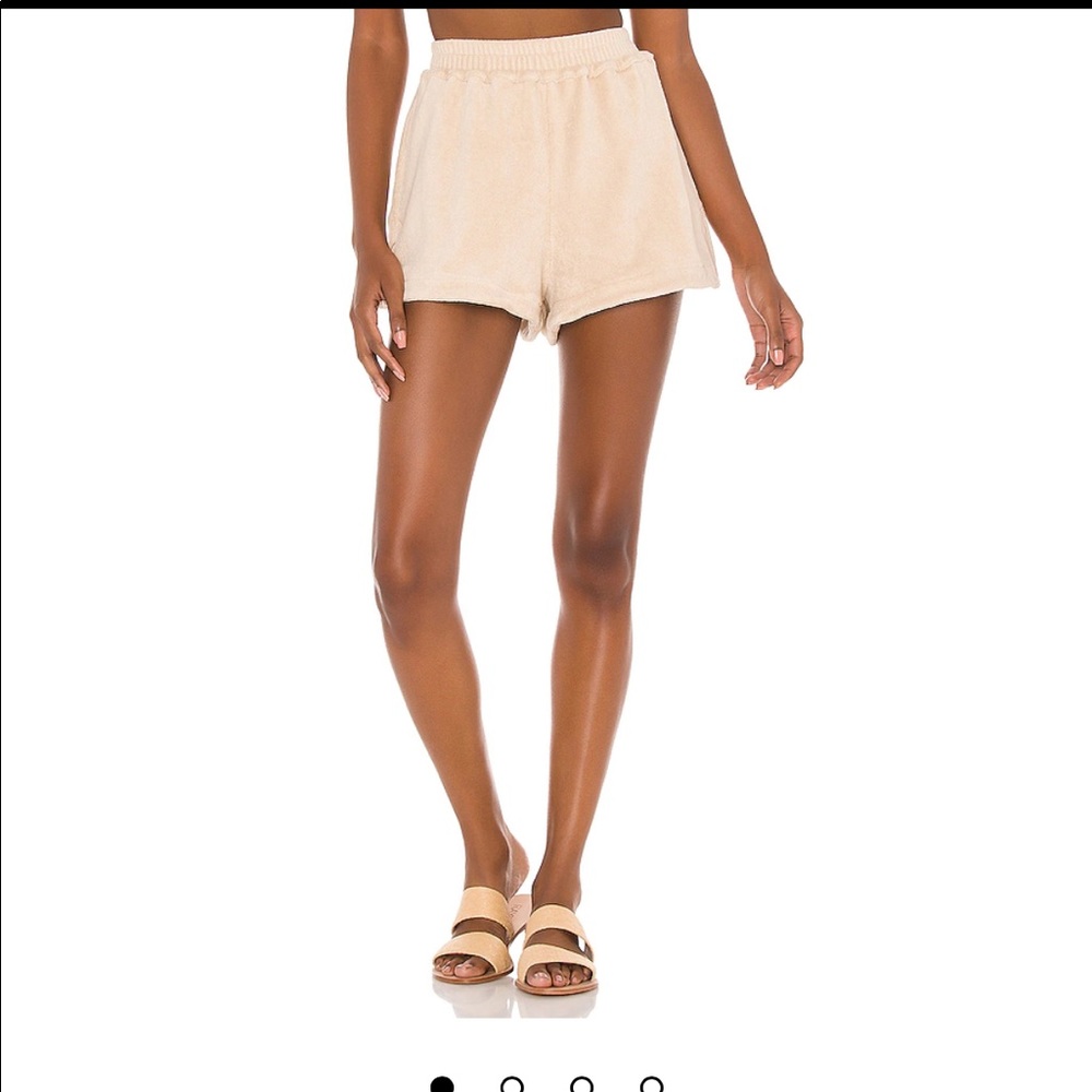 NWT Frankie’s “coco” shorts in sand